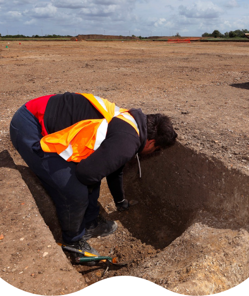 archaeologist working at waterbeach